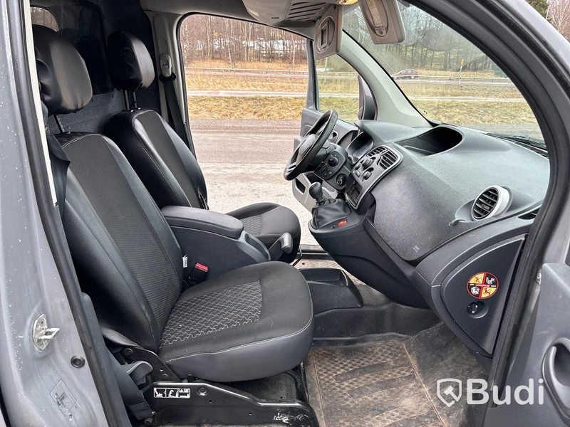Skåpbil Renault Kangoo Maxi | 18505 mil | 2015
