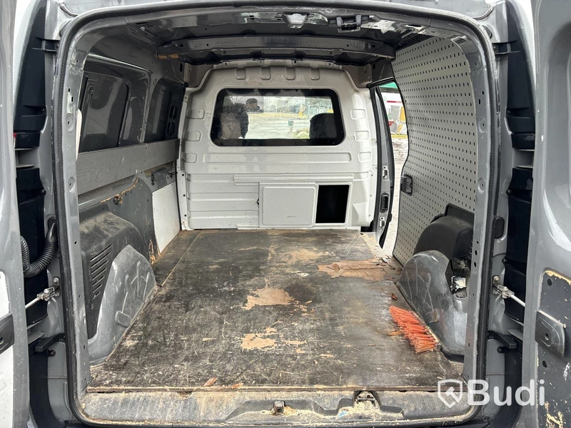 Skåpbil Renault Kangoo Maxi | 18505 mil | 2015