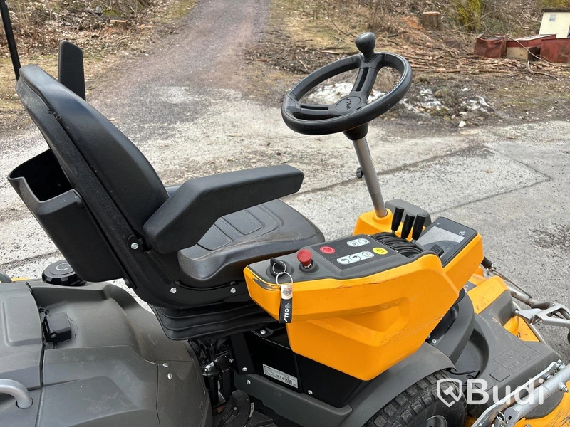 Åkgräsklippare Stiga Park Pro 740 IOX | 221h | 2019