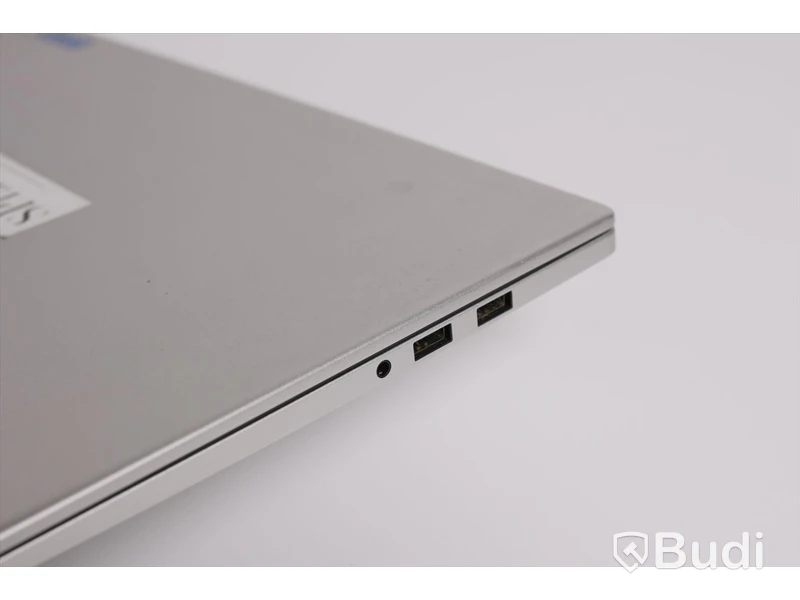 Huawei Matebook D OBS! Saknar strömsladd