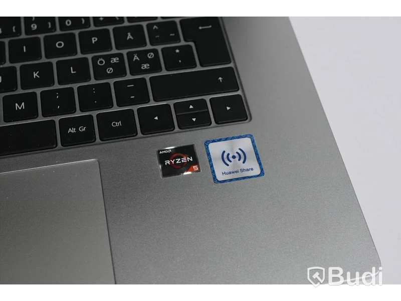 Huawei Matebook D OBS! Saknar strömsladd