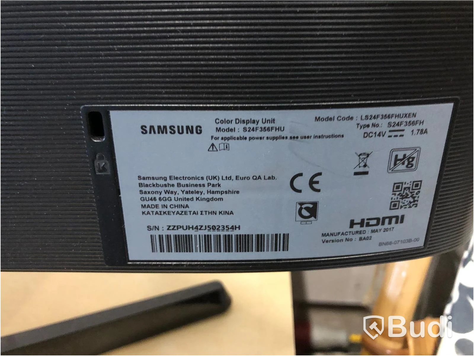 2st Datorer Lenovo Ideacenter m Samsung 24" skärmar