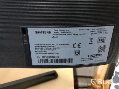 2st Datorer Lenovo Ideacenter m Samsung 24" skärmar