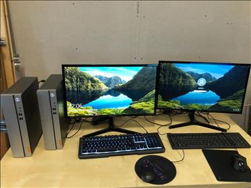 2st Datorer Lenovo Ideacenter m Samsung 24" skärmar