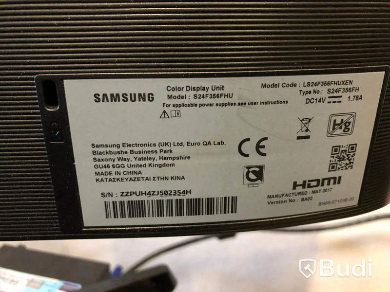 4st Datorer DELL m Samsung 24" skärmar