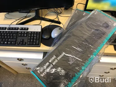 4st Datorer DELL m Samsung 24" skärmar