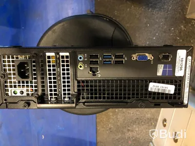 4st Datorer DELL m Samsung 24" skärmar