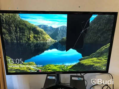 4st Datorer DELL m Samsung 24" skärmar