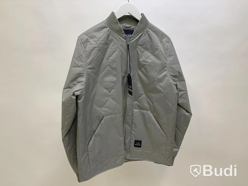 Jacka Alcro Insulator jacket stl M. Ord pris 1299