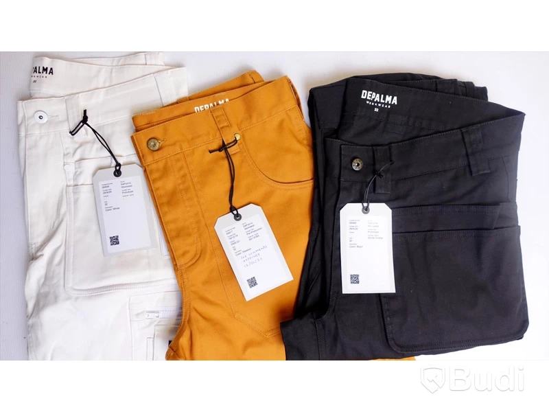 1 st Arbetsbyxa & 2st arbetsshorts, DEPALMA. Storlek 32