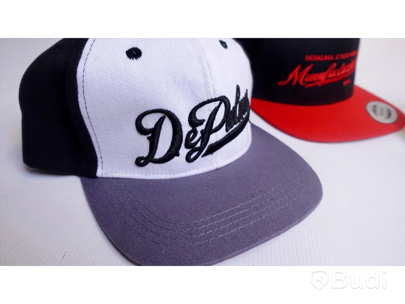 3 st kepsar, DEPALMA. Storlek M
