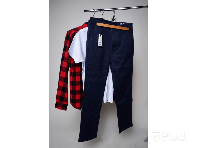 Arbetsbyxor, skjorta, t-shirt, DEPALMA. Strl M.