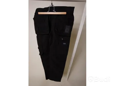 4 t-shirts, str L, arbetsbyxor strl 32