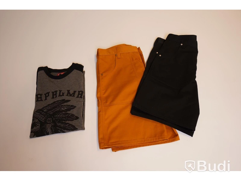 2 par shorts strl 32, långärmad t-shirt strl S