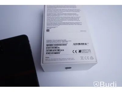 Iphone XS 64 GB med sprucken baksida, i kartong med laddare och headset