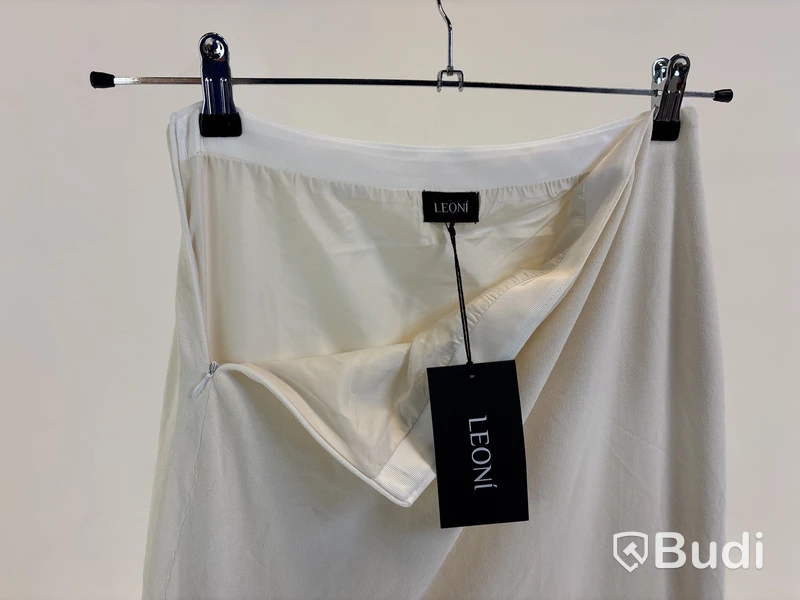 Kjol Leoni Reed Knitted Skirt, vit, stl. XS  - By Nathalie Schuterman, Design Filippa Fuxe