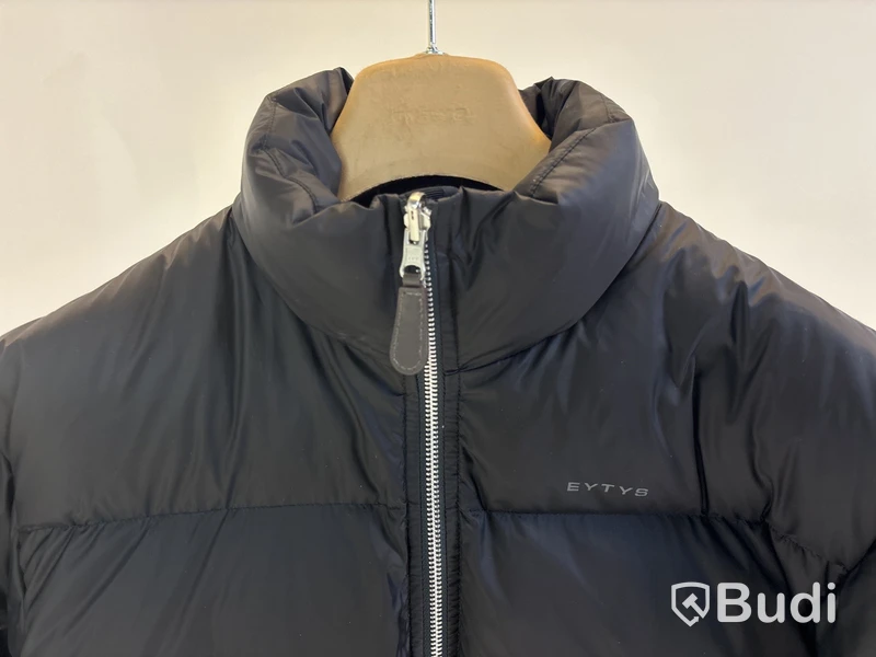 Vinterjacka Eytys Reversible, svart/navy, stl. dam 36/herr 46