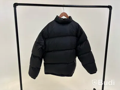 Jacka Eytys, Unisex stl. dam 42, herr 52