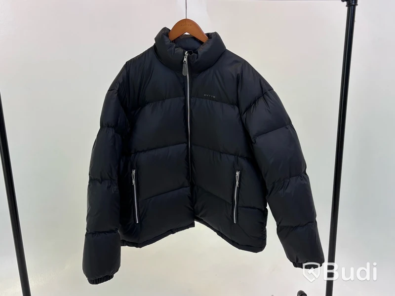 Jacka Eytys, Unisex stl. dam 42, herr 52