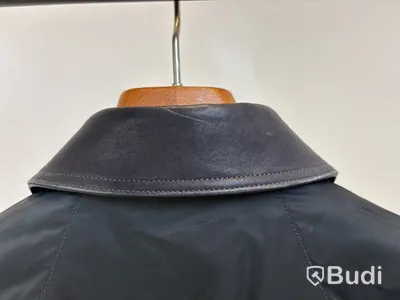 Jacka Eytys, Unisex, stl. dam 36, herr 46