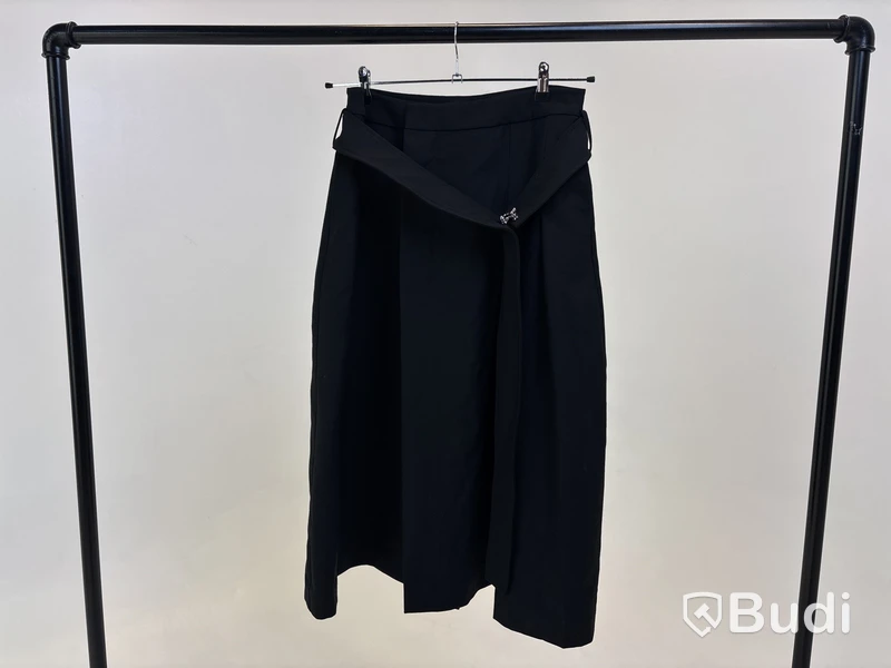 Kjol Leoni Chroma Pleated Skirt, svart, stl. XS - By Nathalie Schuterman, Design Filippa Fuxe