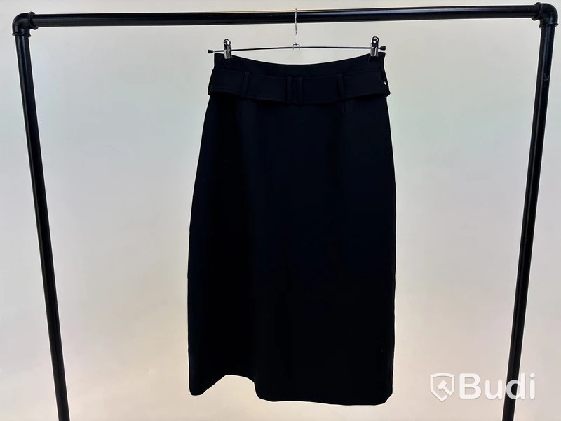 Kjol Leoni Chroma Pleated Skirt, svart, stl. M - By Nathalie Schuterman, Design Filippa Fuxe