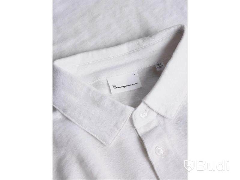 Polotröja Knowledge Cotton Apperal, linen v-neck, vit, stl. M