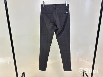 Kostymbyxa Thernlunds stl. 28/30, JFLuca