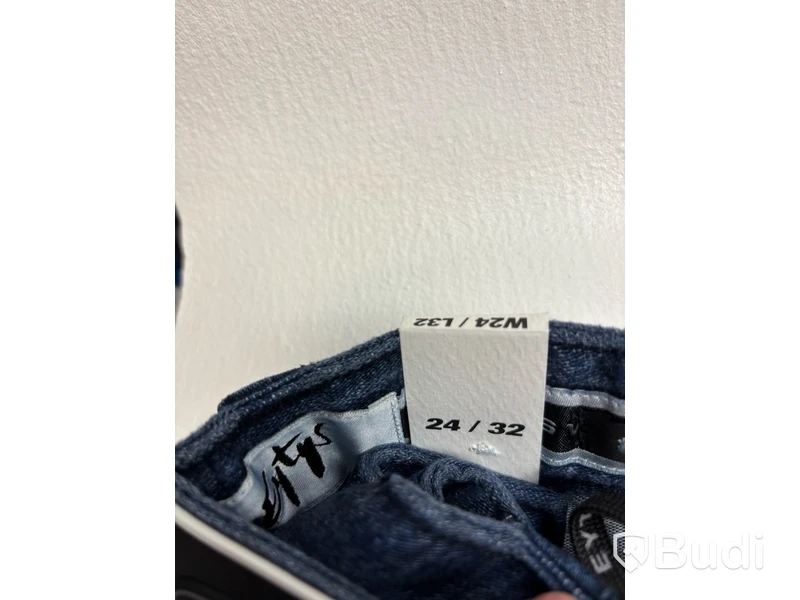 Parti med jeans Eytys, olika modeller och storlekar