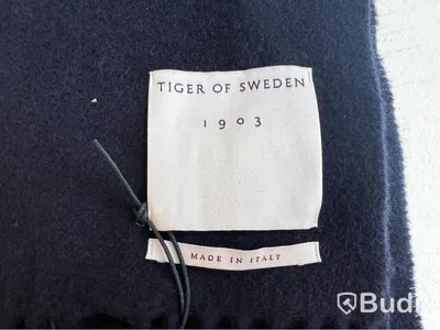 3 st. Halsdukar Tiger of Sweden, Samsøe Samsøe och Les Deux, olika färger
