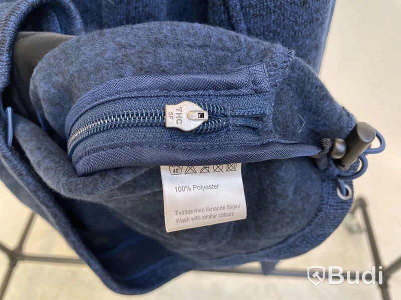 Zip-tröja Garphyttan blåspräcklig, stl. M