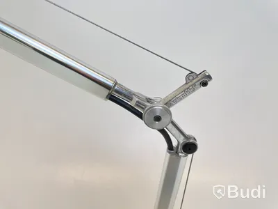 Skrivbordslampa Artemide, Tolomeo
