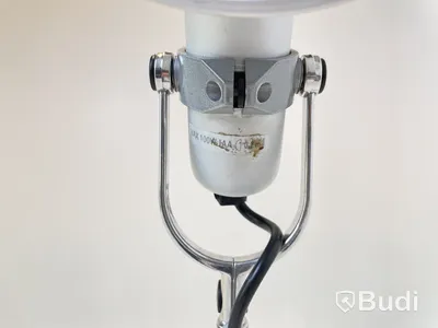 Skrivbordslampa Artemide, Tolomeo