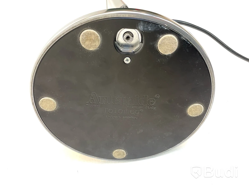Skrivbordslampa Artemide, Tolomeo