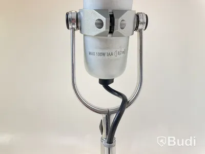 Skrivbordslampa Artemide, Tolomeo