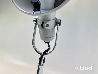 Skrivbordslampa Artemide, Tolomeo