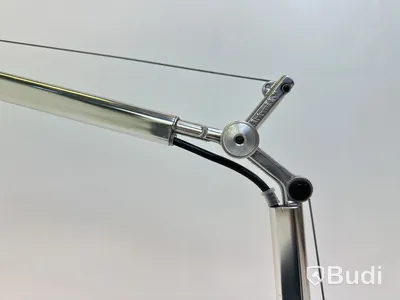 Skrivbordslampa Artemide, Tolomeo