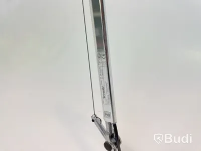 Skrivbordslampa Artemide, Tolomeo