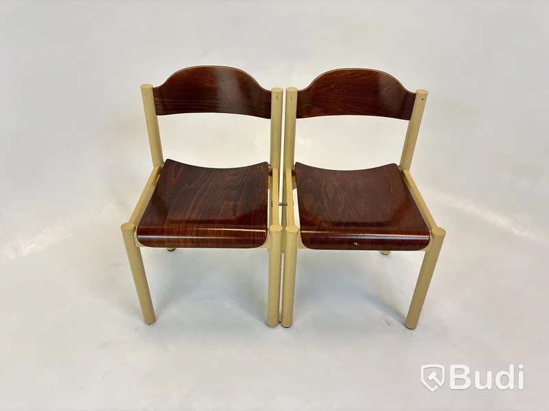 2 st. Designstolar i trä