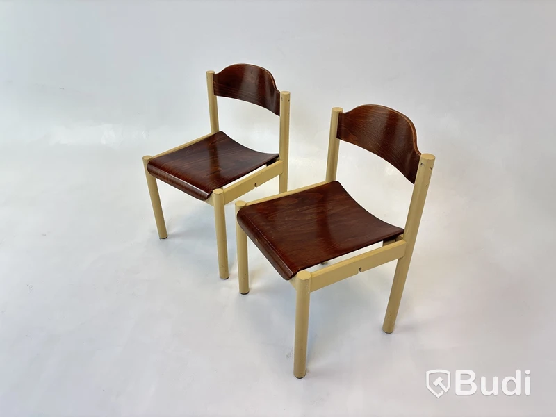 2 st. Designstolar i trä