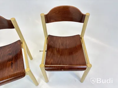 2 st. Designstolar i trä