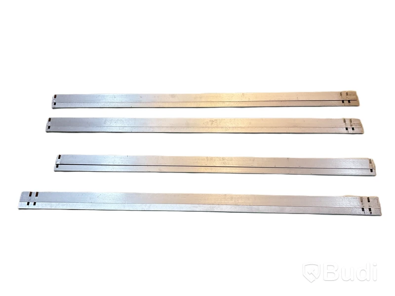 4 st. Klädställningar i aluminium