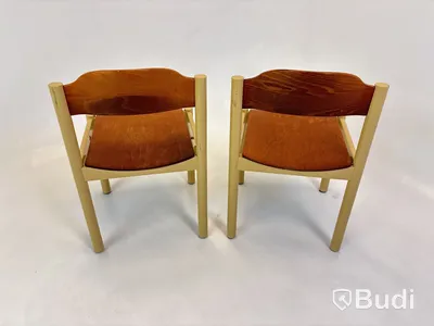2 st. Designstolar i trä