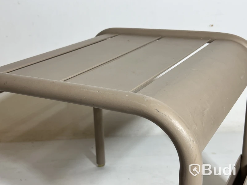 Fotpall/bord Fermob Luxembourg, Design Frederic Sofia