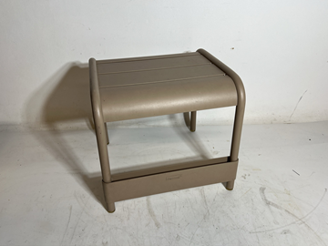 Fotpall/bord Fermob Luxembourg, Design Frederic Sofia
