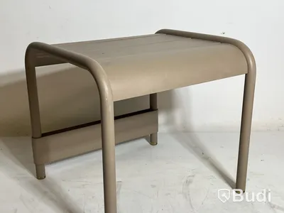 Fotpall/bord Fermob Luxembourg, Design Frederic Sofia