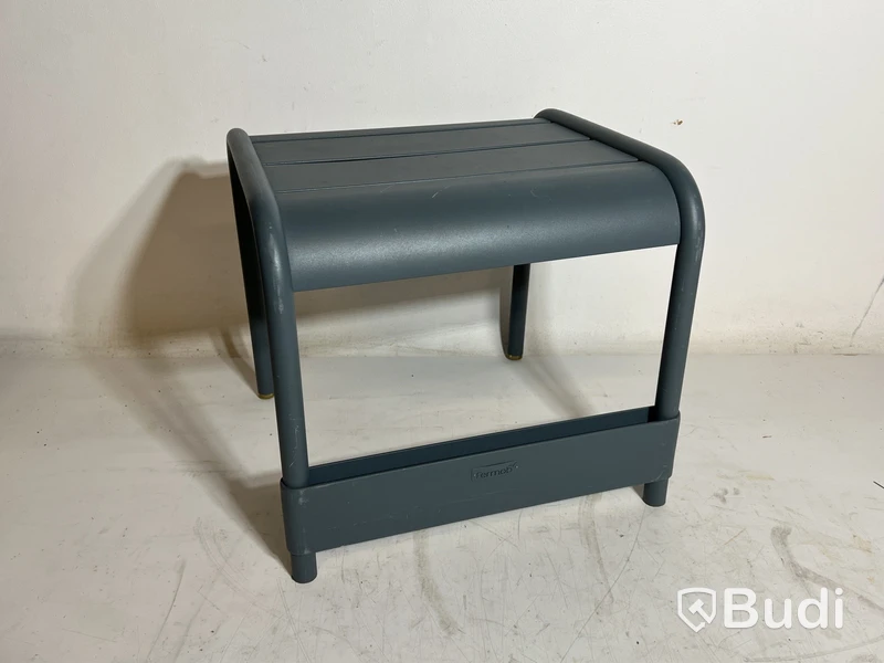 Fotpall/bord Fermob Luxembourg Design Frederic Sofia