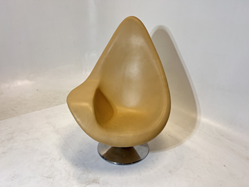 Fåtölj Engelbrechts Plateau beige, Design Erik Magnussen 
