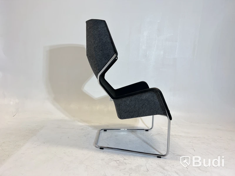 Fåtölj Blå Station Peekabo utan kåpa, svart/grå, Designad Stefan Borselius.