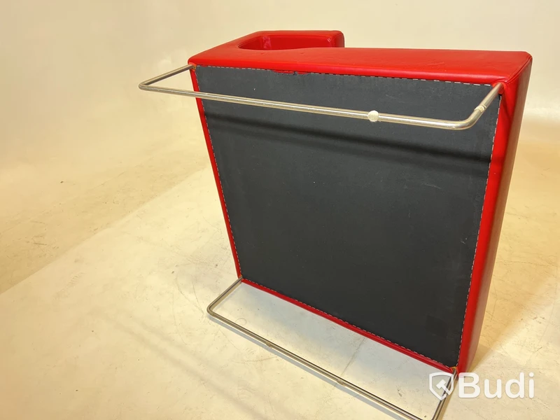 Fåtölj Moroso Lowseat, röd, Design Patricia Urquiola